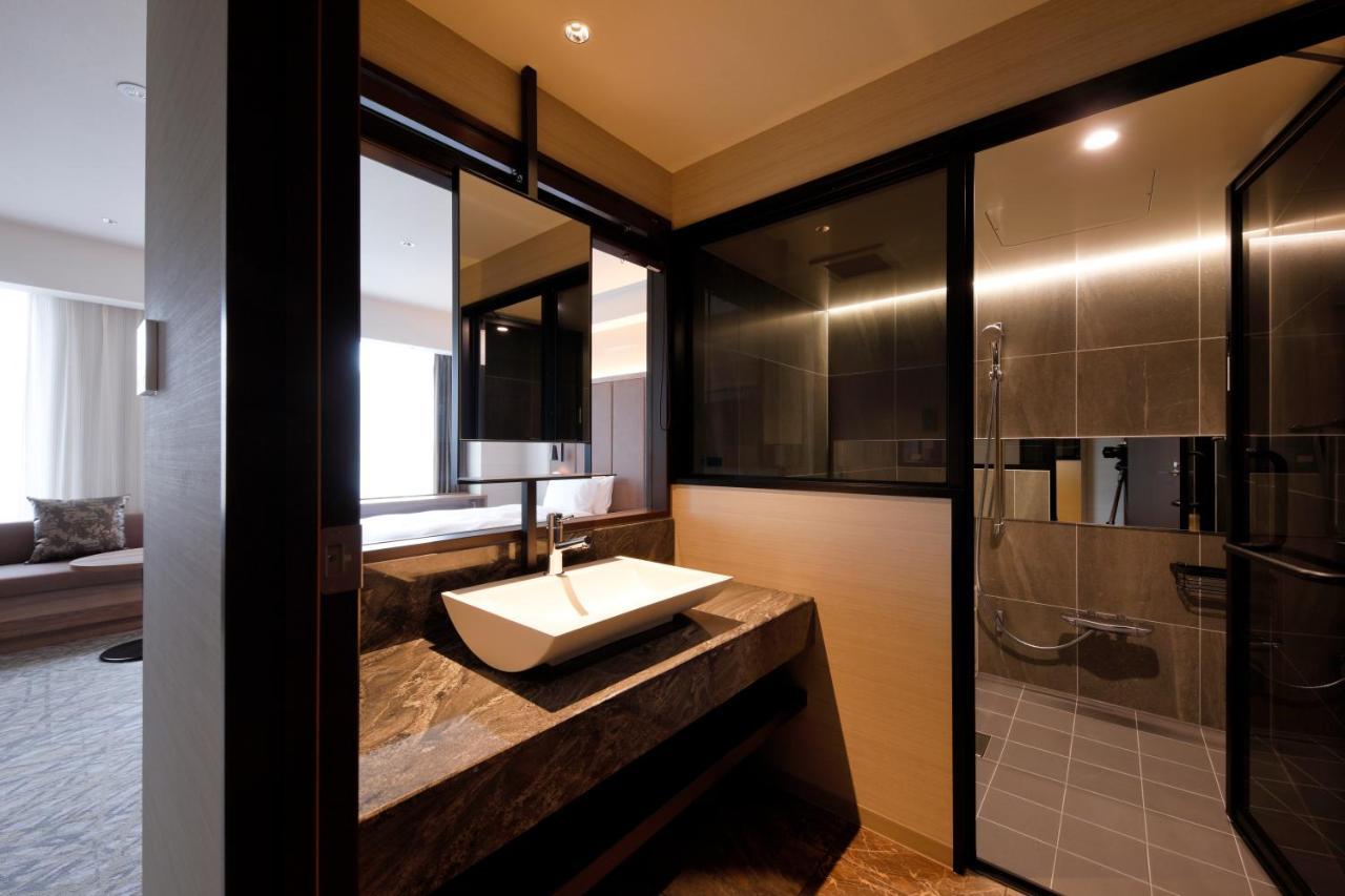 First Hotel Kanazawa Bagian luar foto